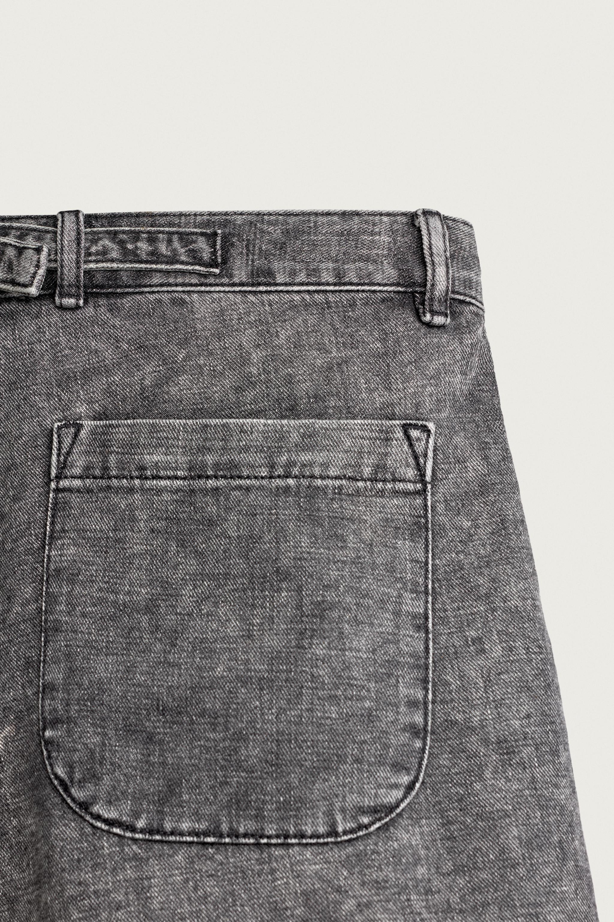 ACID WASH DENIM SHORTS